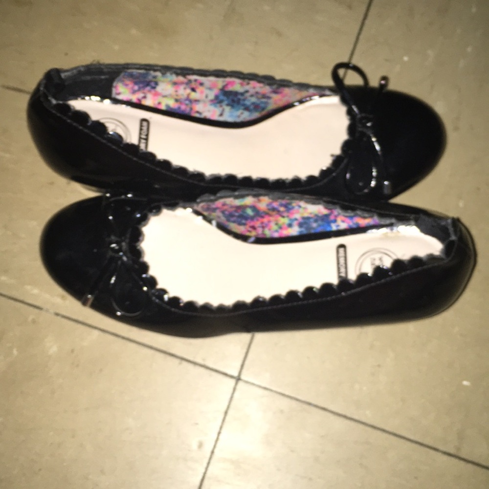 Black heels - Picture 3 of 3